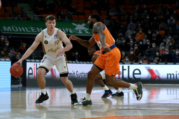 内部的压力 内部的压力