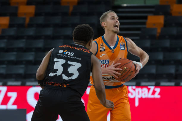 口气赢下五 口气赢下五